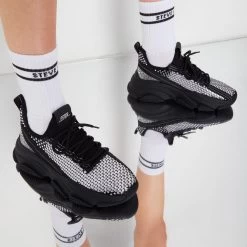 PHANTOM BLACK -Fashion Haven Shop SM 2022 DECEMBER LEGS DOWN PHANTOM 1507 CROP