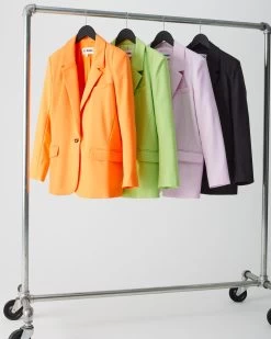 KAIRA BLAZER ORANGE 27 KAIRA BLAZER ORANGE -Fashion Haven Shop SM 2023 JANUARY LIFESTYLE 39 BN102877 0038 CROP 47aa5c42 bdb2 4145 a99c 04e511c7f586