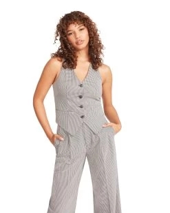 ISABELLA VEST BLACK 11 ISABELLA VEST BLACK -Fashion Haven Shop STEVEMADDEN APPAREL BM301804 BLACK 03