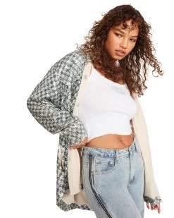 ANDEE SHACKET SILVER -Fashion Haven Shop STEVEMADDEN APPAREL BM402823 SILVER 03