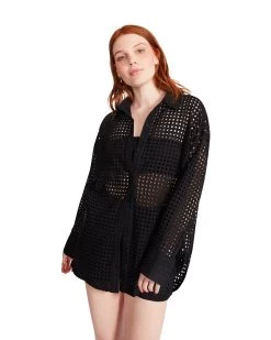 POPPY TOP BLACK -Fashion Haven Shop STEVEMADDEN APPAREL BN204772 BLACK 03